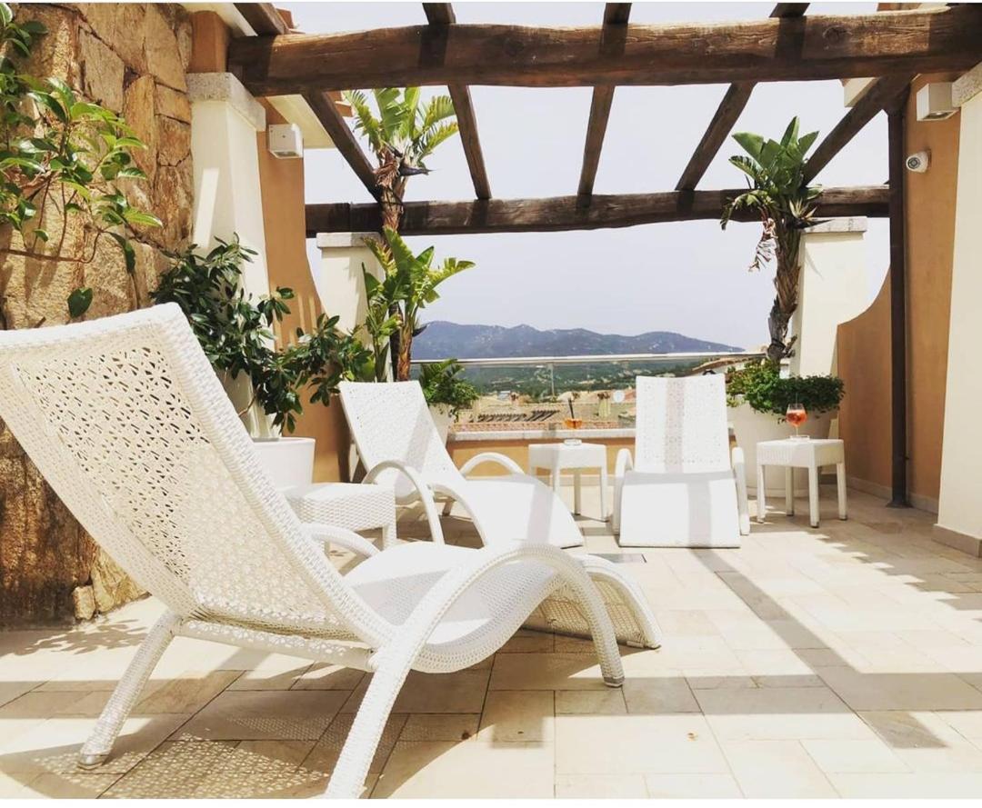 Janas Hotel Villasimius Buitenkant foto