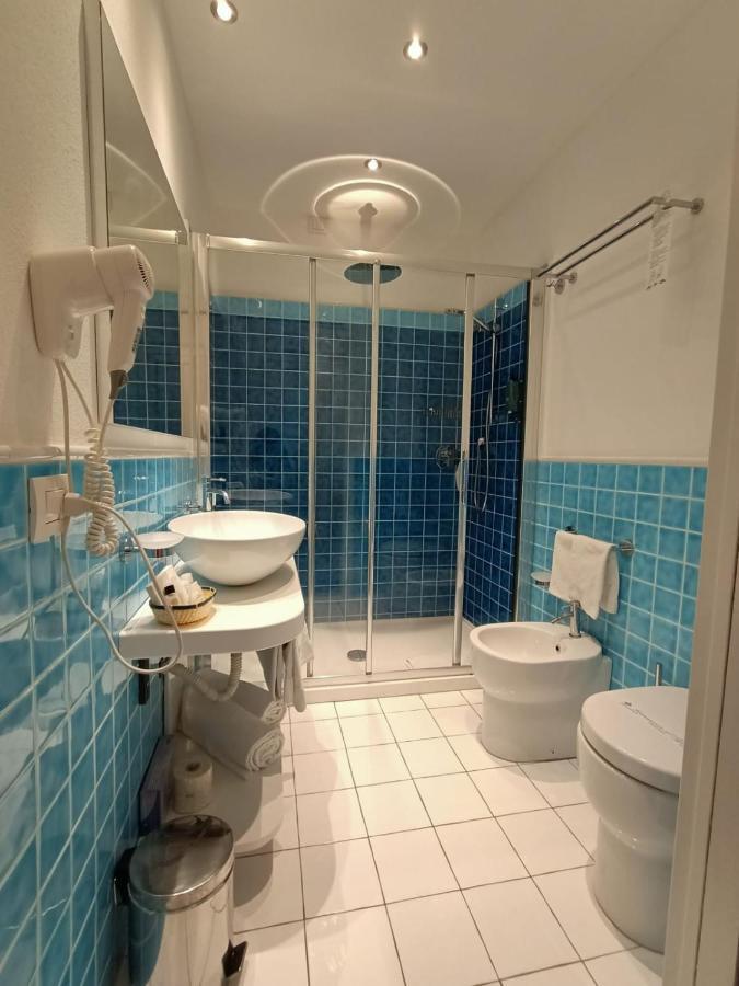 Janas Hotel Villasimius Buitenkant foto
