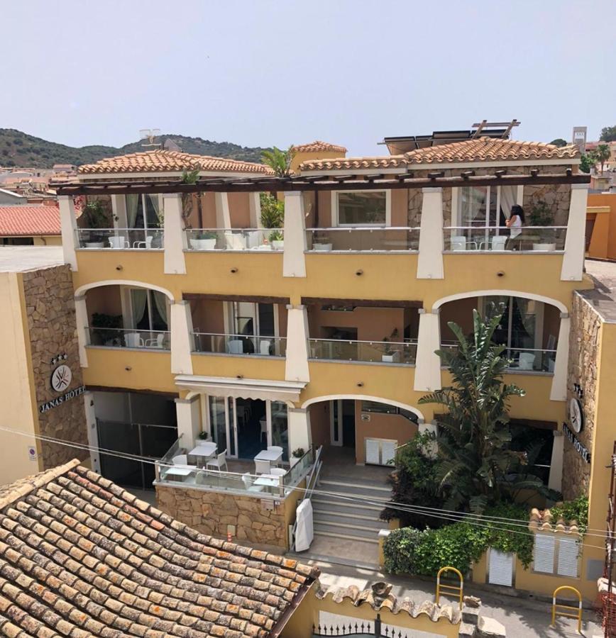 Janas Hotel Villasimius Buitenkant foto