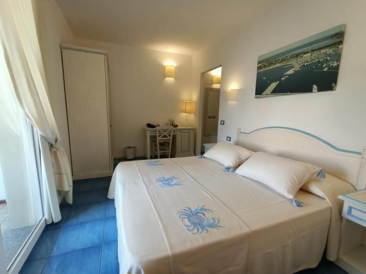 Janas Hotel Villasimius Buitenkant foto