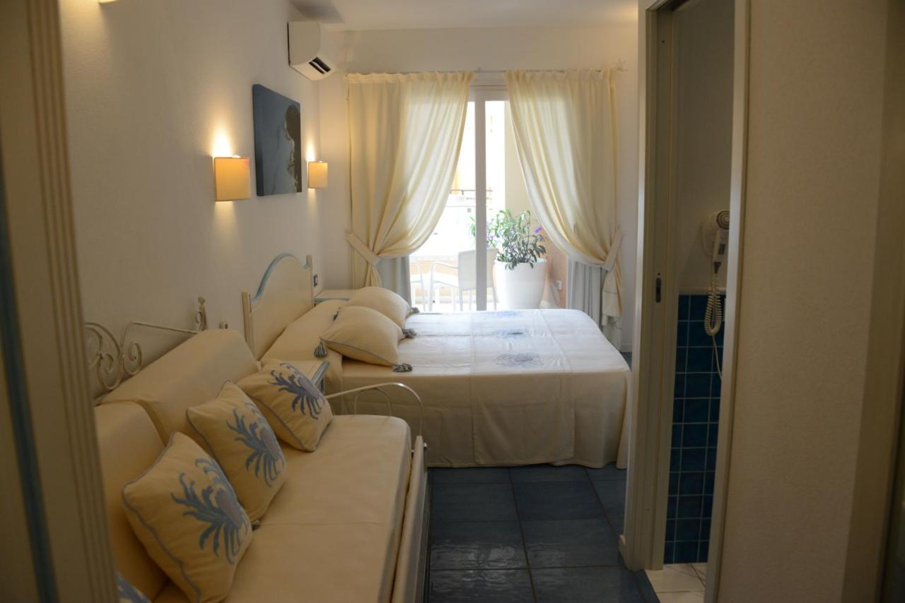 Janas Hotel Villasimius Buitenkant foto
