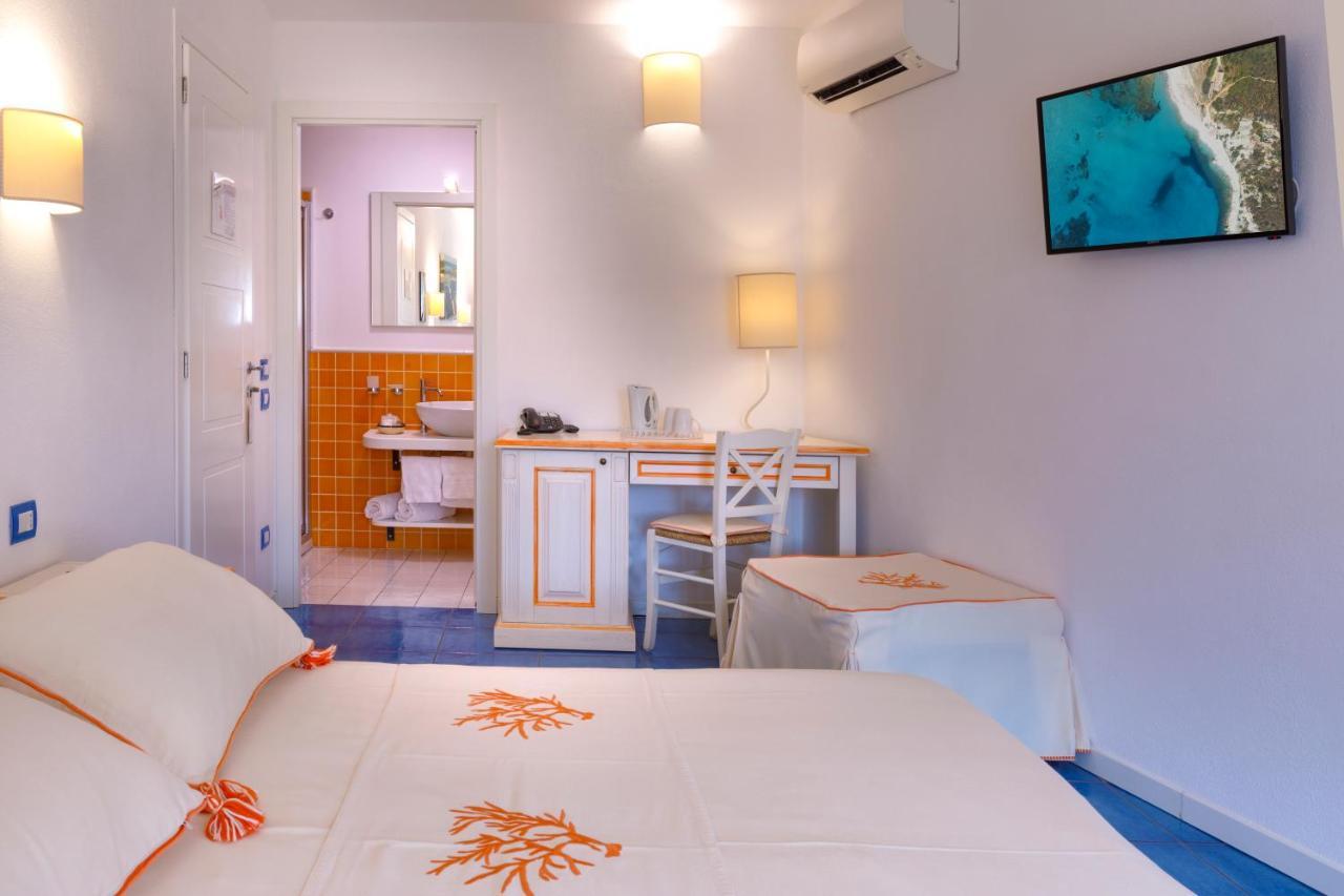 Janas Hotel Villasimius Buitenkant foto
