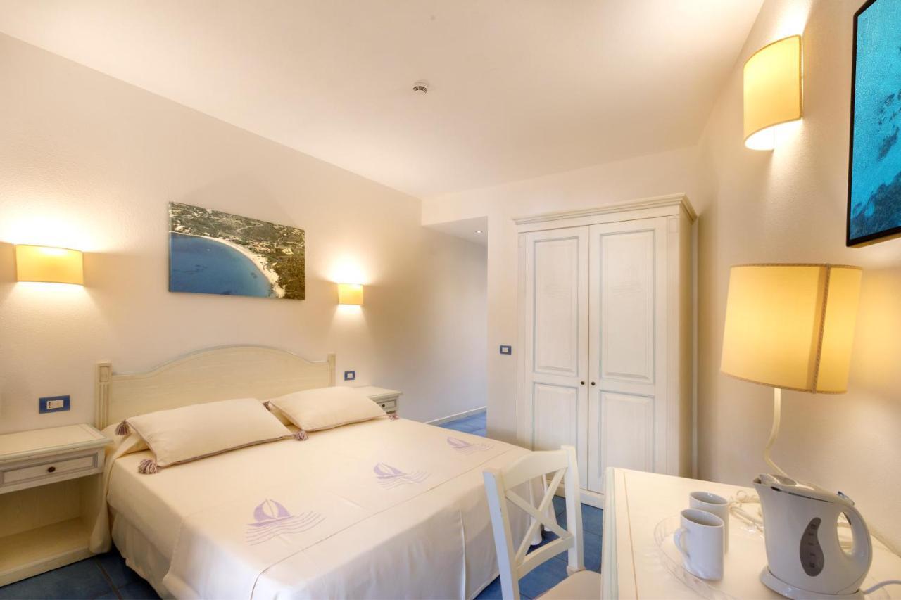 Janas Hotel Villasimius Buitenkant foto