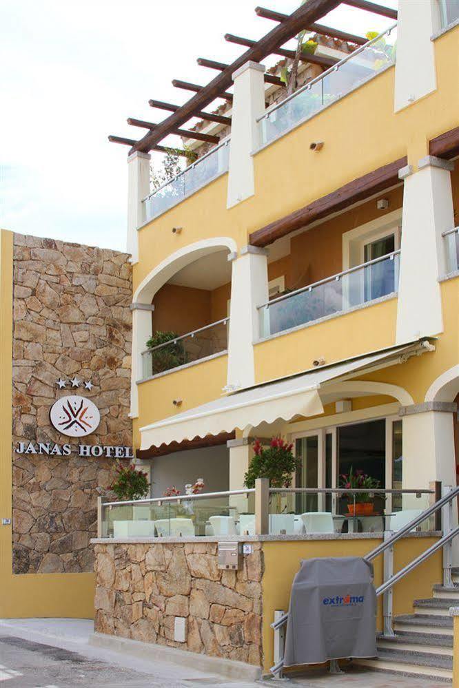 Janas Hotel Villasimius Buitenkant foto